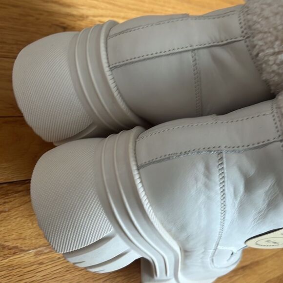Aldo Nydoremas White Leather Sherpa Trim Lace Up Lug Sole Booties Size 7 - Picture 8 of 8